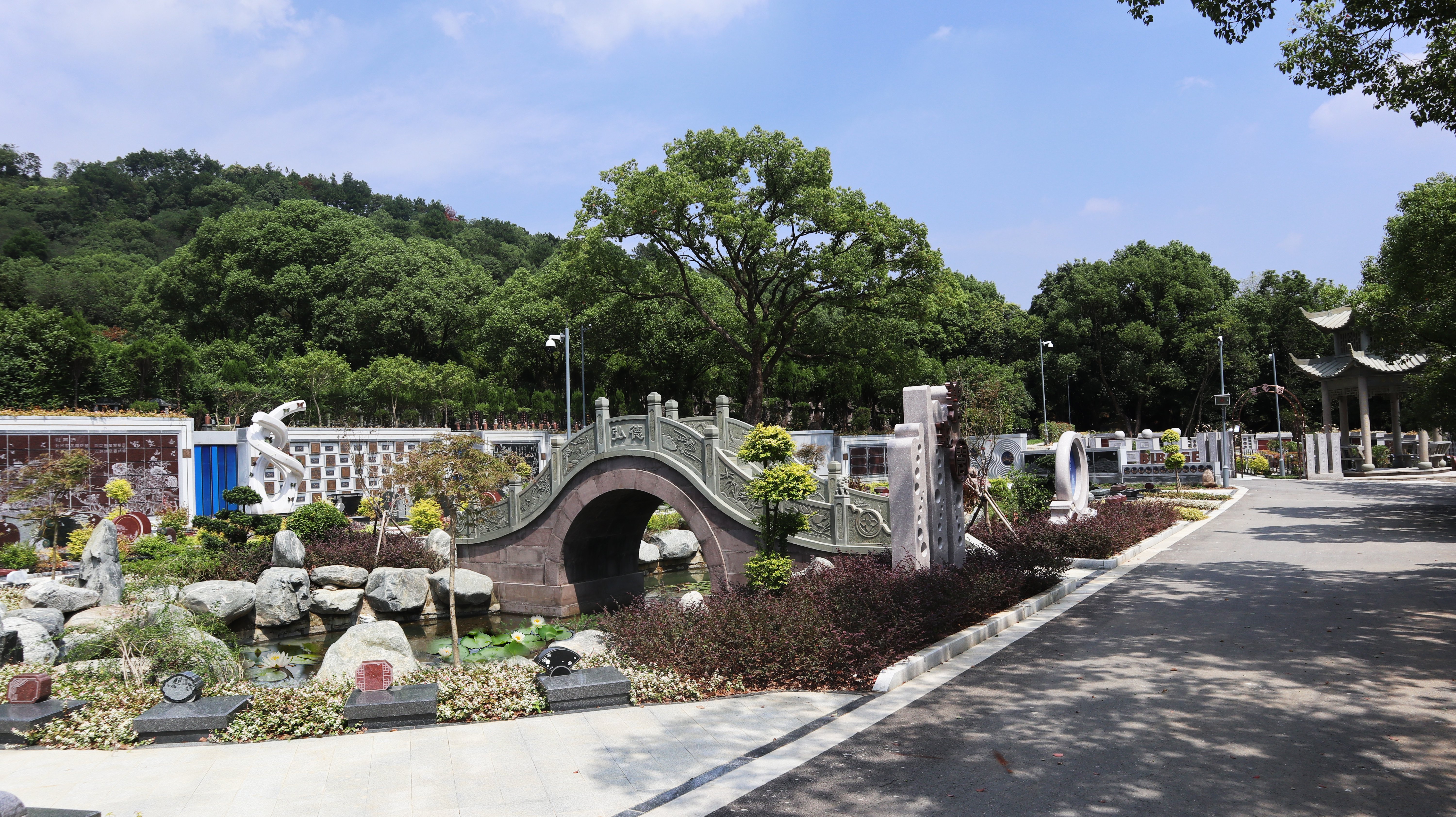 山居秋暝 | 陵园微刷新之「碧波阁」「碧春园」
