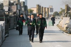 区向导考察团莅临米乐m6集团检查指导事情